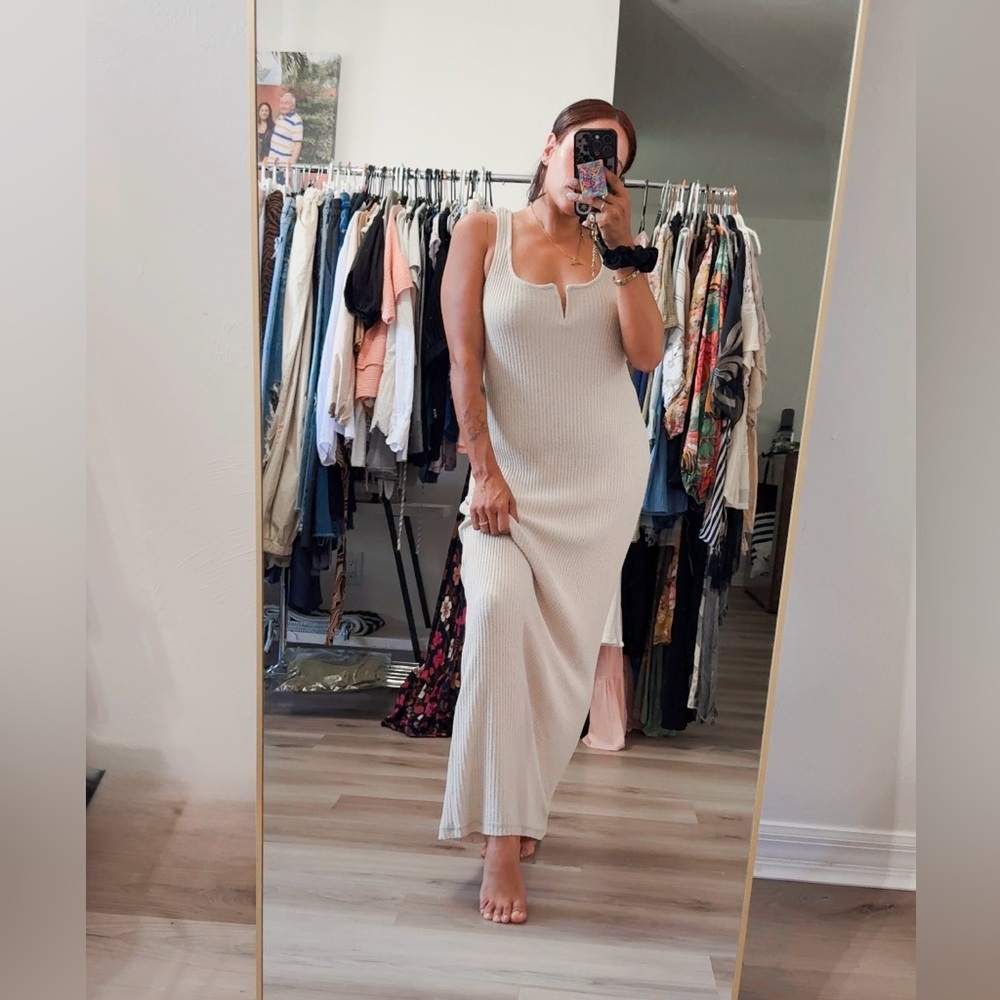 ZARA RIBBED KNIT V-NECK FITTED MAXI DRESS - Picture 2 of 5